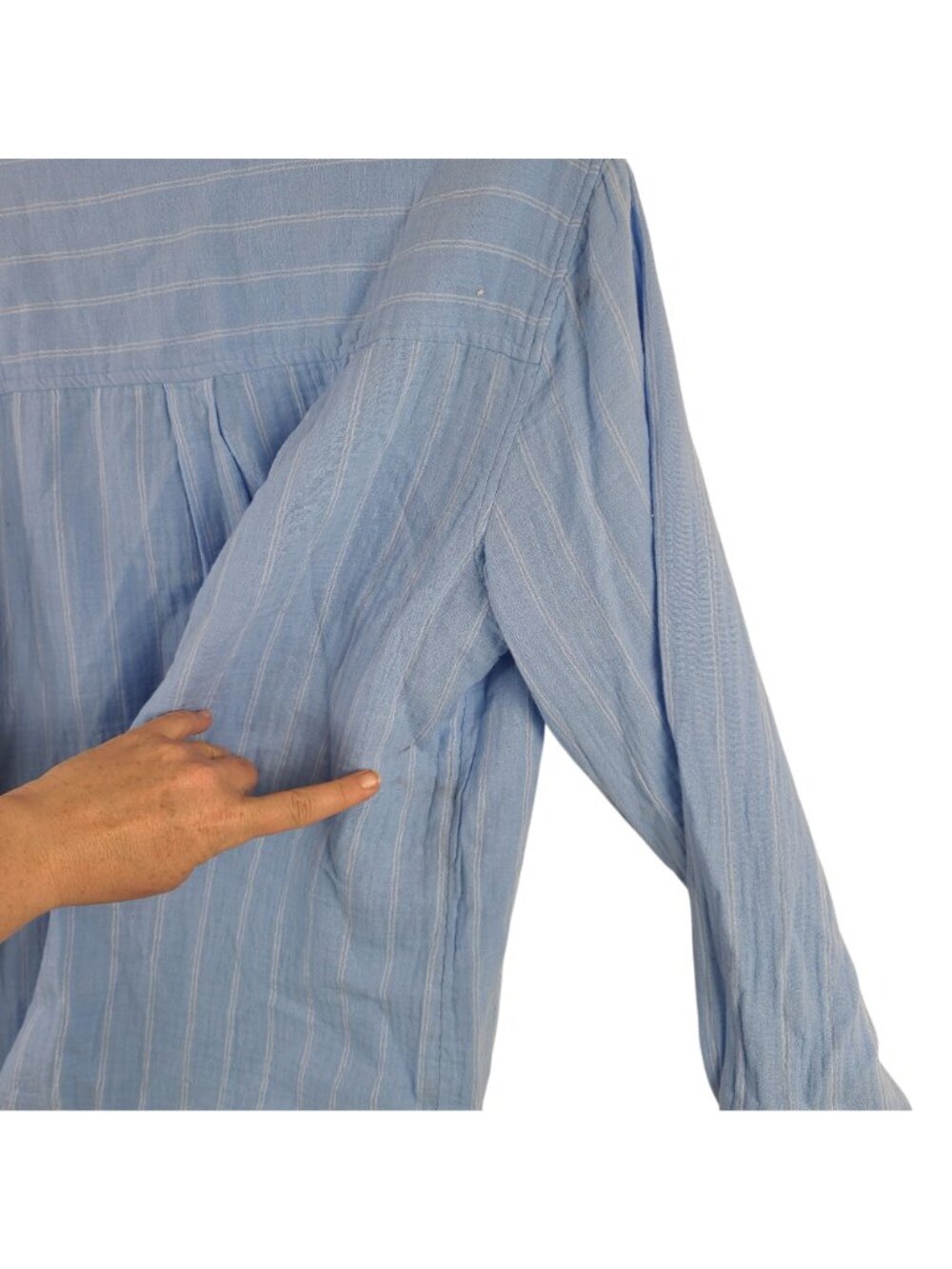 Little Moon - Aritzia Blue Long Sleeve Button Up - Picture 7 of 10